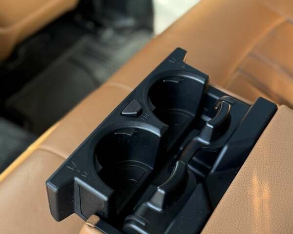 Серый БМВ 5 Серия, объемом двигателя 2 л и пробегом 64 тыс. км за 32900 $, фото 89 на Automoto.ua