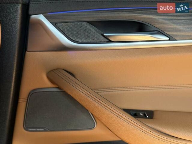 Серый БМВ 5 Серия, объемом двигателя 2 л и пробегом 64 тыс. км за 32900 $, фото 84 на Automoto.ua