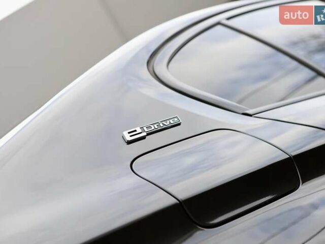 Серый БМВ 5 Серия, объемом двигателя 2 л и пробегом 66 тыс. км за 45999 $, фото 113 на Automoto.ua