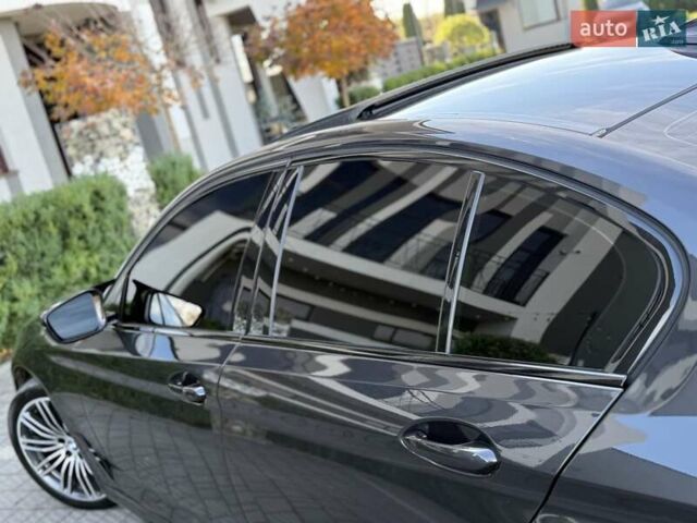 Серый БМВ 5 Серия, объемом двигателя 2 л и пробегом 64 тыс. км за 32900 $, фото 29 на Automoto.ua