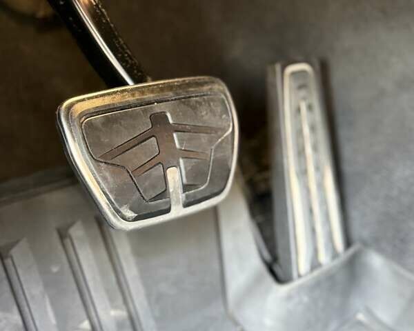 Сірий БМВ 5 Серія, об'ємом двигуна 2 л та пробігом 65 тис. км за 32900 $, фото 40 на Automoto.ua