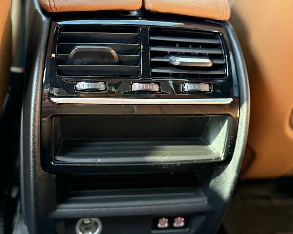 Серый БМВ 5 Серия, объемом двигателя 2 л и пробегом 64 тыс. км за 32900 $, фото 85 на Automoto.ua