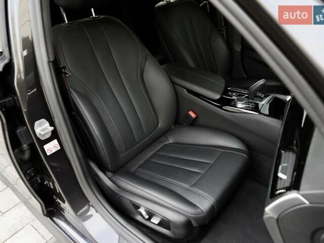 Серый БМВ 5 Серия, объемом двигателя 2 л и пробегом 66 тыс. км за 45999 $, фото 175 на Automoto.ua