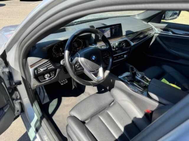 Сірий БМВ 5 Серія, об'ємом двигуна 2 л та пробігом 34 тис. км за 17900 $, фото 8 на Automoto.ua