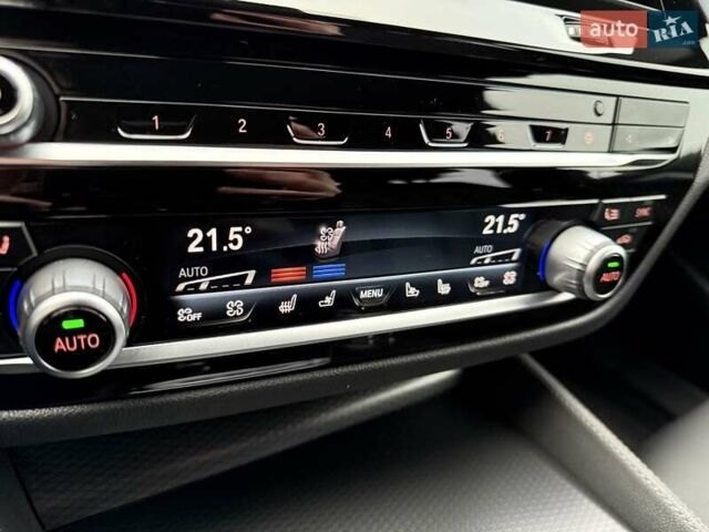 Сірий БМВ 5 Серія, об'ємом двигуна 2 л та пробігом 50 тис. км за 47700 $, фото 70 на Automoto.ua