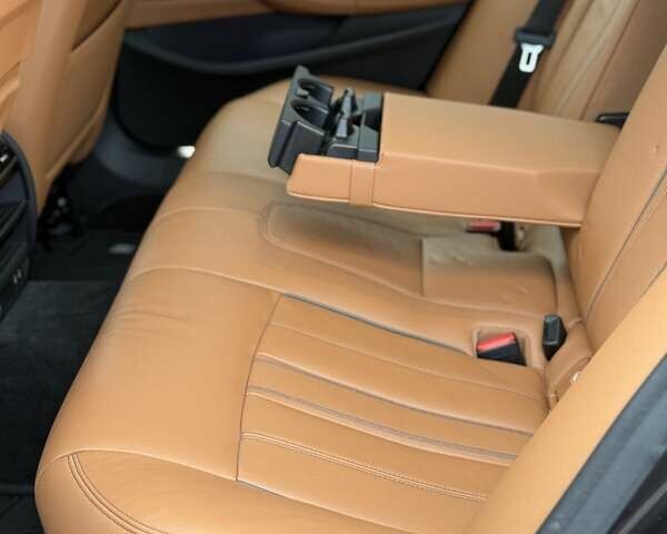 Серый БМВ 5 Серия, объемом двигателя 2 л и пробегом 63 тыс. км за 32999 $, фото 78 на Automoto.ua