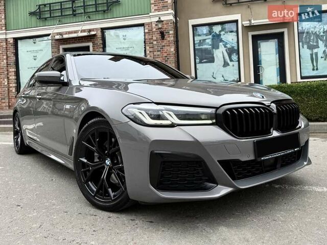 Серый БМВ 5 Серия, объемом двигателя 2 л и пробегом 48 тыс. км за 48800 $, фото 4 на Automoto.ua