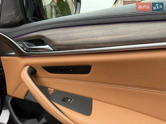 Серый БМВ 5 Серия, объемом двигателя 2 л и пробегом 63 тыс. км за 32999 $, фото 51 на Automoto.ua