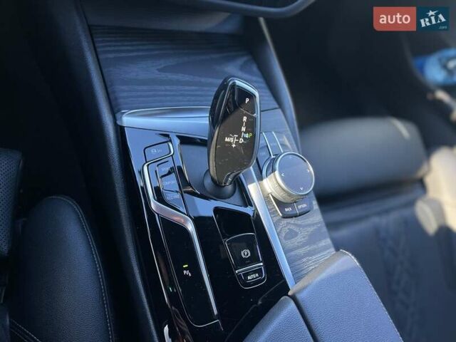 Серый БМВ 5 Серия, объемом двигателя 2 л и пробегом 117 тыс. км за 34500 $, фото 42 на Automoto.ua