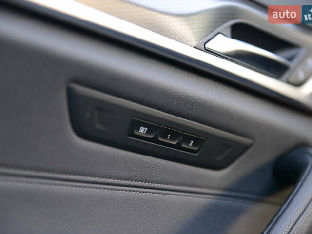 Серый БМВ 5 Серия, объемом двигателя 2.99 л и пробегом 98 тыс. км за 58500 $, фото 26 на Automoto.ua