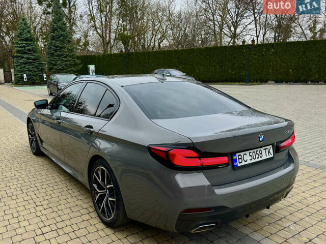 Серый БМВ 5 Серия, объемом двигателя 2 л и пробегом 95 тыс. км за 51000 $, фото 5 на Automoto.ua
