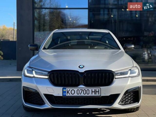 Серый БМВ 5 Серия, объемом двигателя 2 л и пробегом 117 тыс. км за 34500 $, фото 6 на Automoto.ua