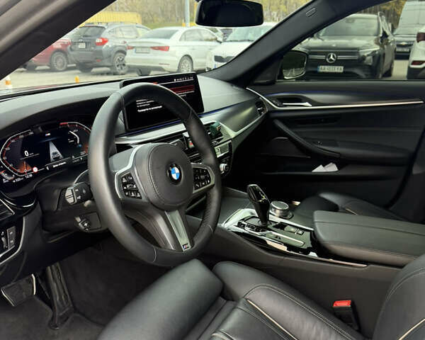 Сірий БМВ 5 Серія, об'ємом двигуна 3 л та пробігом 61 тис. км за 56500 $, фото 8 на Automoto.ua