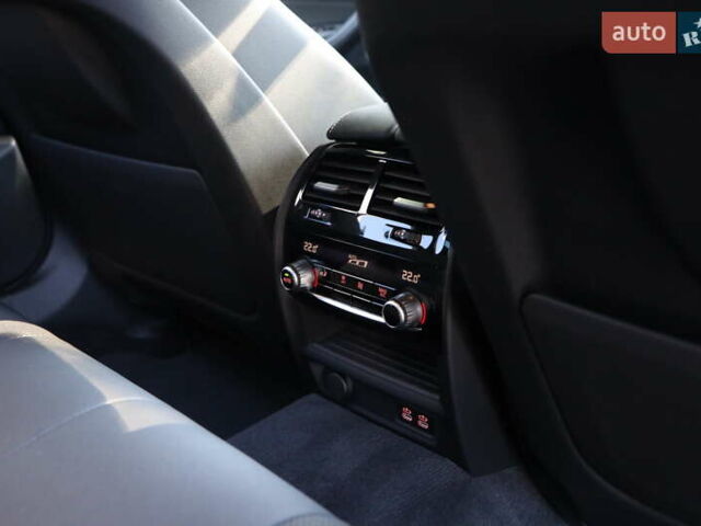 Сірий БМВ 5 Серія, об'ємом двигуна 2.99 л та пробігом 106 тис. км за 56500 $, фото 22 на Automoto.ua