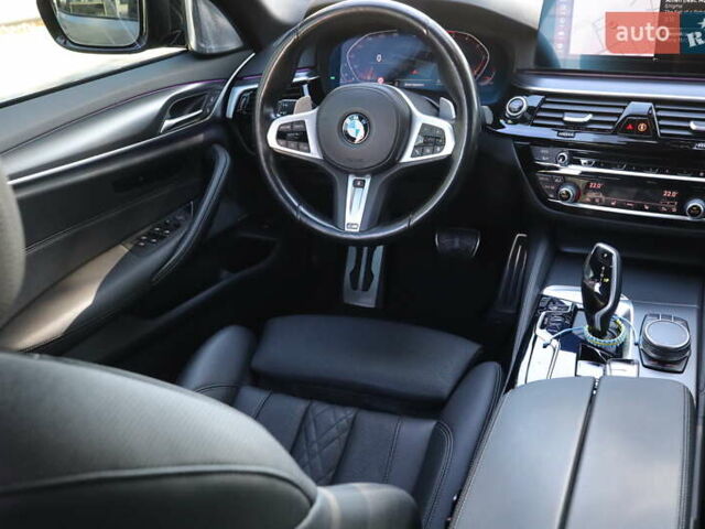 Сірий БМВ 5 Серія, об'ємом двигуна 2.99 л та пробігом 106 тис. км за 56500 $, фото 39 на Automoto.ua