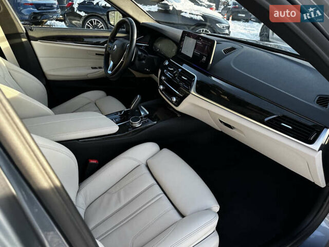 Сірий БМВ 5 Серія, об'ємом двигуна 2 л та пробігом 46 тис. км за 42500 $, фото 17 на Automoto.ua