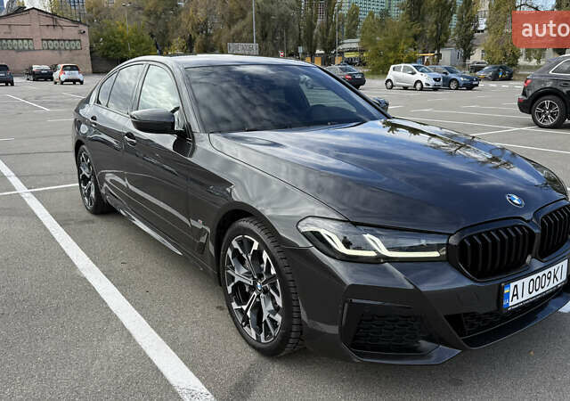 Сірий БМВ 5 Серія, об'ємом двигуна 2 л та пробігом 68 тис. км за 60000 $, фото 7 на Automoto.ua