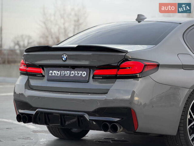 Серый БМВ 5 Серия, объемом двигателя 3 л и пробегом 65 тыс. км за 51700 $, фото 15 на Automoto.ua