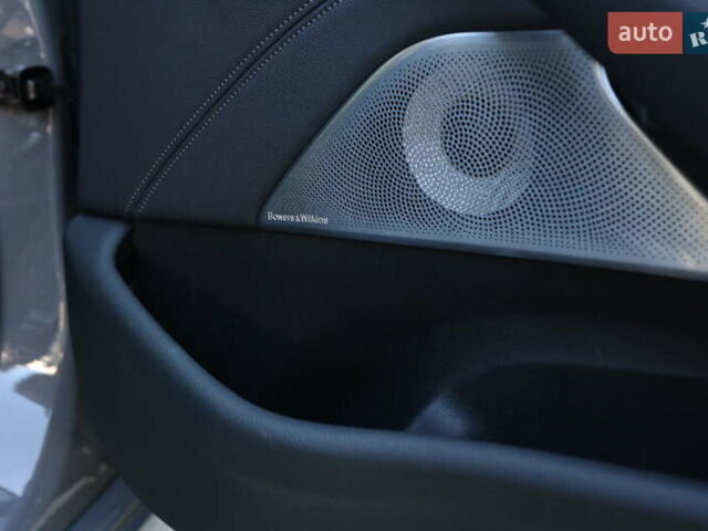 Сірий БМВ 5 Серія, об'ємом двигуна 2.99 л та пробігом 106 тис. км за 56500 $, фото 28 на Automoto.ua