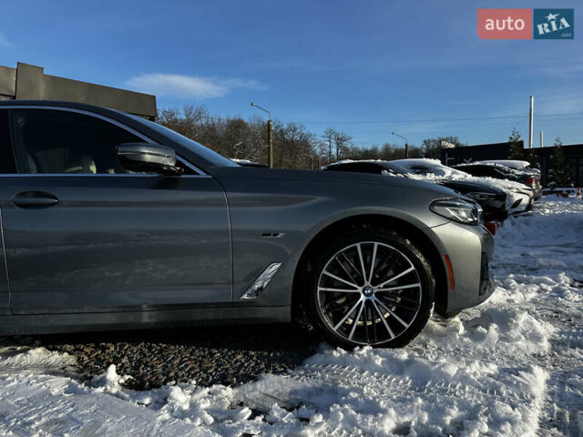 Сірий БМВ 5 Серія, об'ємом двигуна 2 л та пробігом 46 тис. км за 42500 $, фото 6 на Automoto.ua