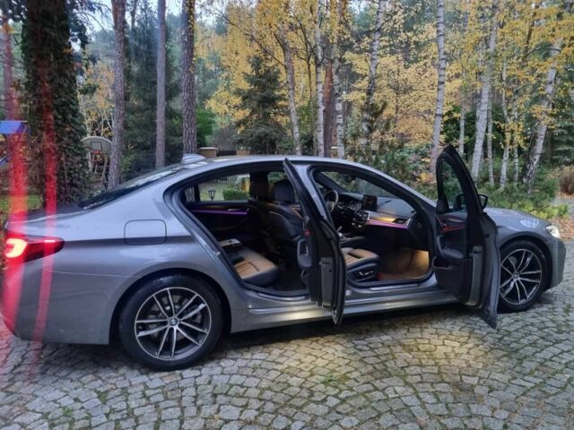 Сірий БМВ 5 Серія, об'ємом двигуна 2 л та пробігом 124 тис. км за 38000 $, фото 13 на Automoto.ua