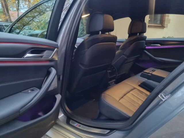 Сірий БМВ 5 Серія, об'ємом двигуна 2 л та пробігом 124 тис. км за 38000 $, фото 11 на Automoto.ua