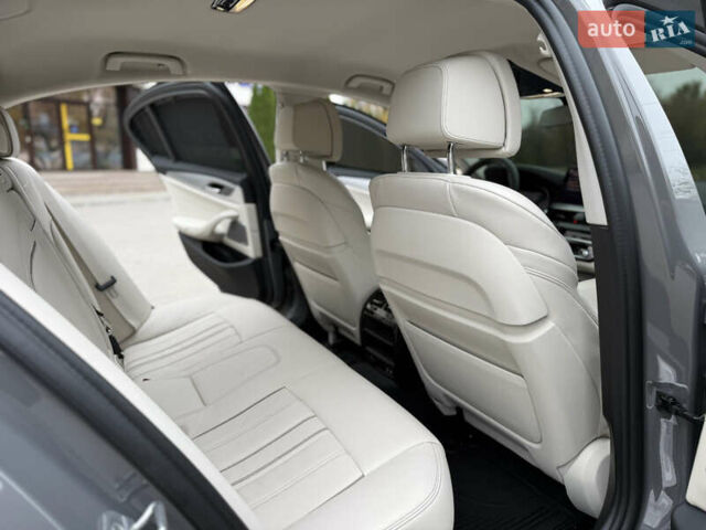 Серый БМВ 5 Серия, объемом двигателя 3 л и пробегом 139 тыс. км за 45999 $, фото 19 на Automoto.ua