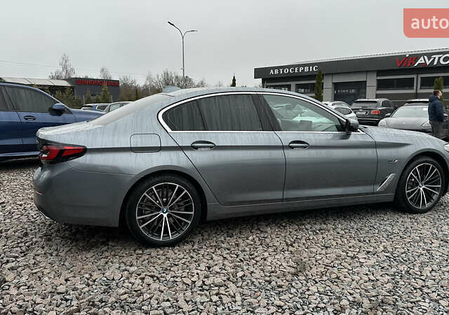 Серый БМВ 5 Серия, объемом двигателя 2 л и пробегом 46 тыс. км за 42500 $, фото 6 на Automoto.ua