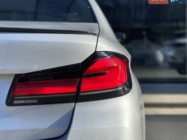 Серый БМВ 5 Серия, объемом двигателя 2 л и пробегом 117 тыс. км за 34500 $, фото 12 на Automoto.ua