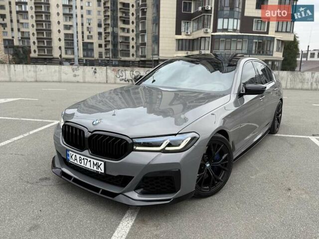 Серый БМВ 5 Серия, объемом двигателя 4.39 л и пробегом 67 тыс. км за 65900 $, фото 1 на Automoto.ua