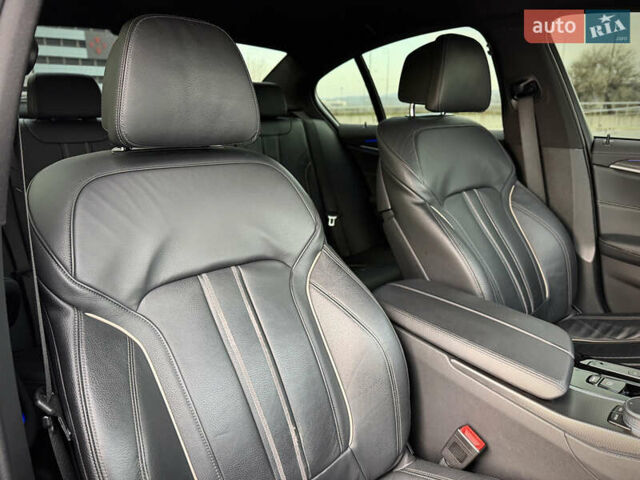 Серый БМВ 5 Серия, объемом двигателя 3 л и пробегом 65 тыс. км за 51700 $, фото 42 на Automoto.ua