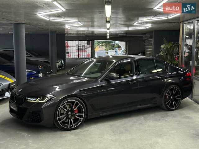 Серый БМВ 5 Серия, объемом двигателя 3 л и пробегом 57 тыс. км за 44500 $, фото 5 на Automoto.ua