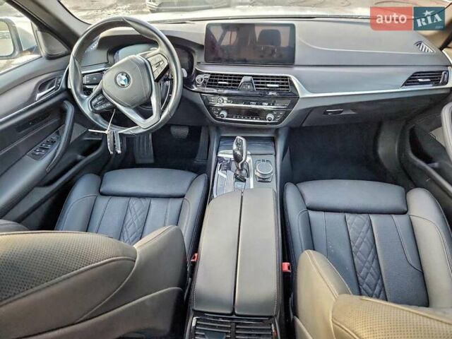Сірий БМВ 5 Серія, об'ємом двигуна 2 л та пробігом 94 тис. км за 12400 $, фото 7 на Automoto.ua