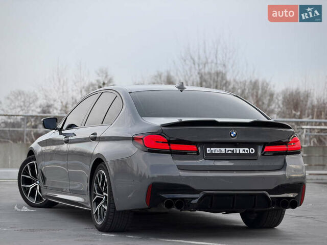 Серый БМВ 5 Серия, объемом двигателя 3 л и пробегом 65 тыс. км за 51700 $, фото 5 на Automoto.ua