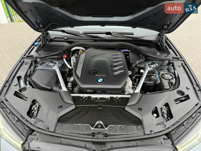 Серый БМВ 5 Серия, объемом двигателя 3 л и пробегом 205 тыс. км за 42800 $, фото 31 на Automoto.ua