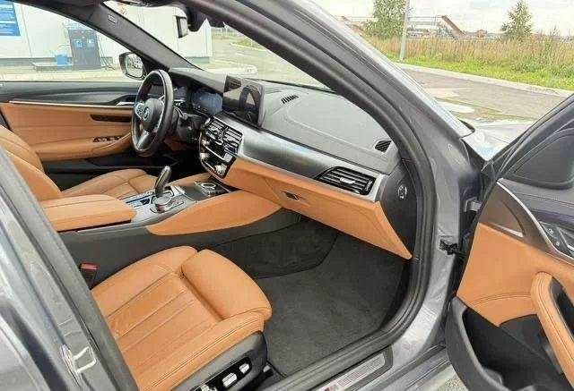 Серый БМВ 5 Серия, объемом двигателя 0 л и пробегом 65 тыс. км за 37000 $, фото 10 на Automoto.ua