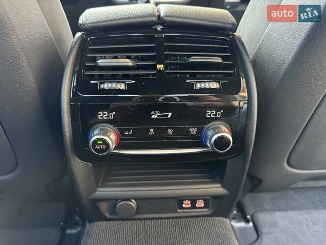 Серый БМВ 5 Серия, объемом двигателя 2 л и пробегом 188 тыс. км за 41500 $, фото 33 на Automoto.ua