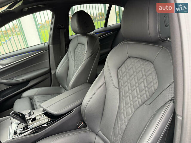 Серый БМВ 5 Серия, объемом двигателя 3 л и пробегом 205 тыс. км за 42800 $, фото 54 на Automoto.ua