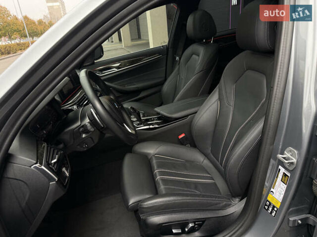 Серый БМВ 5 Серия, объемом двигателя 3 л и пробегом 4 тыс. км за 46000 $, фото 19 на Automoto.ua