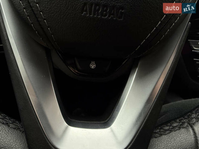 Сірий БМВ 5 Серія, об'ємом двигуна 3 л та пробігом 4 тис. км за 45000 $, фото 30 на Automoto.ua