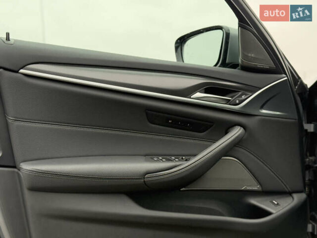 Серый БМВ 5 Серия, объемом двигателя 2 л и пробегом 27 тыс. км за 58700 $, фото 71 на Automoto.ua