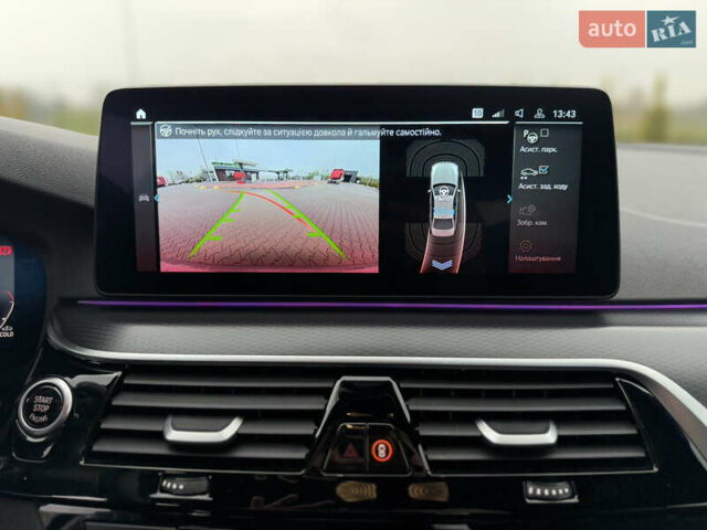 Серый БМВ 5 Серия, объемом двигателя 2 л и пробегом 27 тыс. км за 58700 $, фото 125 на Automoto.ua