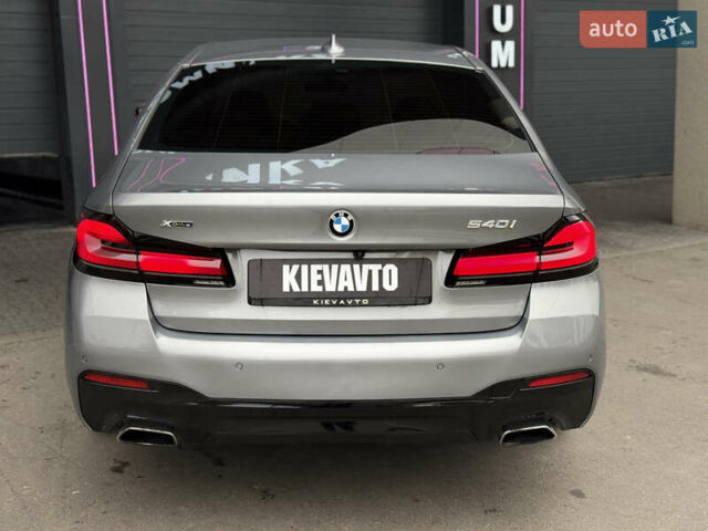 Серый БМВ 5 Серия, объемом двигателя 3 л и пробегом 4 тыс. км за 46000 $, фото 5 на Automoto.ua