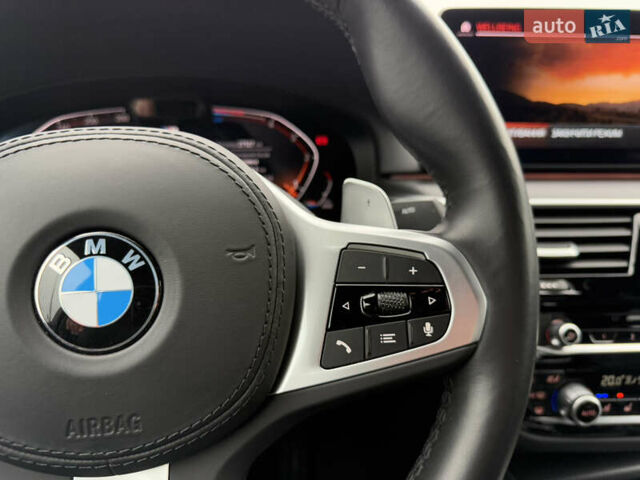 Серый БМВ 5 Серия, объемом двигателя 2 л и пробегом 27 тыс. км за 58700 $, фото 136 на Automoto.ua