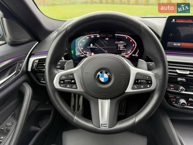 Серый БМВ 5 Серия, объемом двигателя 2 л и пробегом 27 тыс. км за 58700 $, фото 120 на Automoto.ua