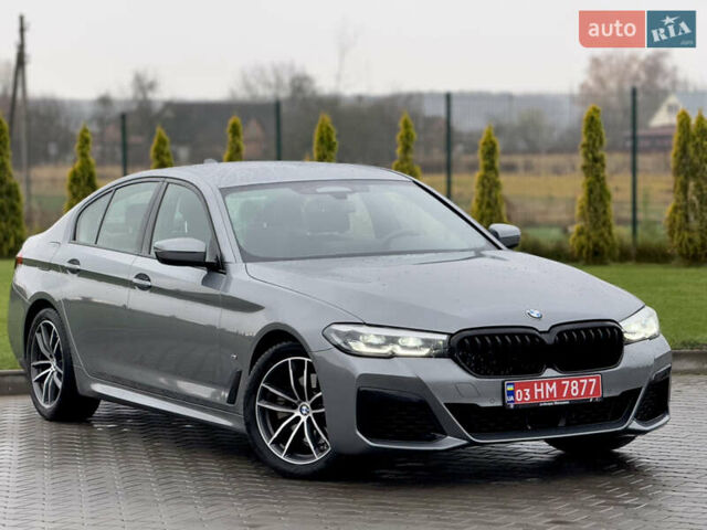 Серый БМВ 5 Серия, объемом двигателя 2 л и пробегом 27 тыс. км за 58700 $, фото 18 на Automoto.ua