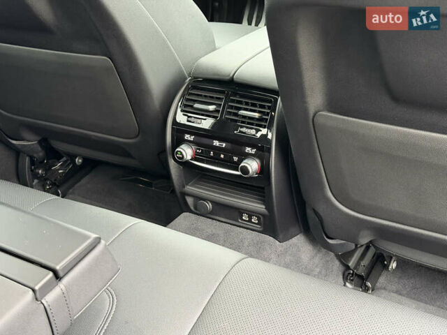 Серый БМВ 5 Серия, объемом двигателя 3 л и пробегом 205 тыс. км за 42800 $, фото 44 на Automoto.ua