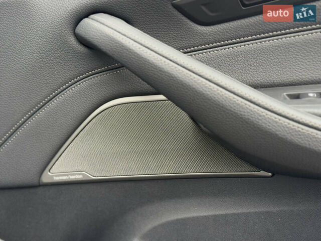 Серый БМВ 5 Серия, объемом двигателя 2 л и пробегом 27 тыс. км за 58700 $, фото 90 на Automoto.ua