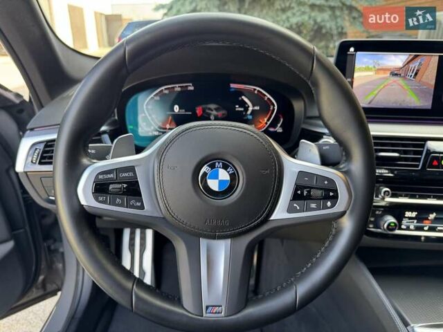 Серый БМВ 5 Серия, объемом двигателя 2 л и пробегом 188 тыс. км за 41500 $, фото 41 на Automoto.ua