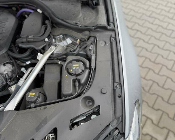 Серый БМВ 5 Серия, объемом двигателя 2 л и пробегом 27 тыс. км за 58700 $, фото 148 на Automoto.ua